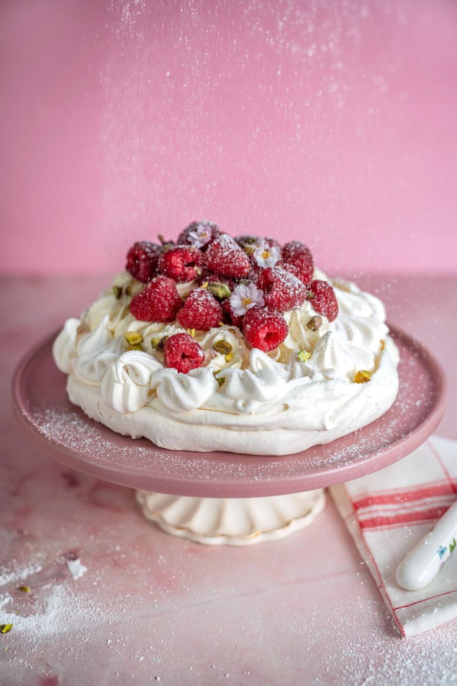 Slow Cooker Pavlova Recipe