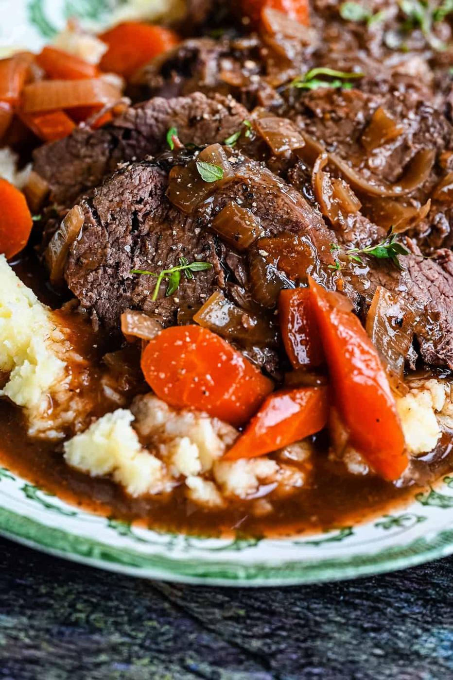 crockpot venison roast with carrots and potatoes