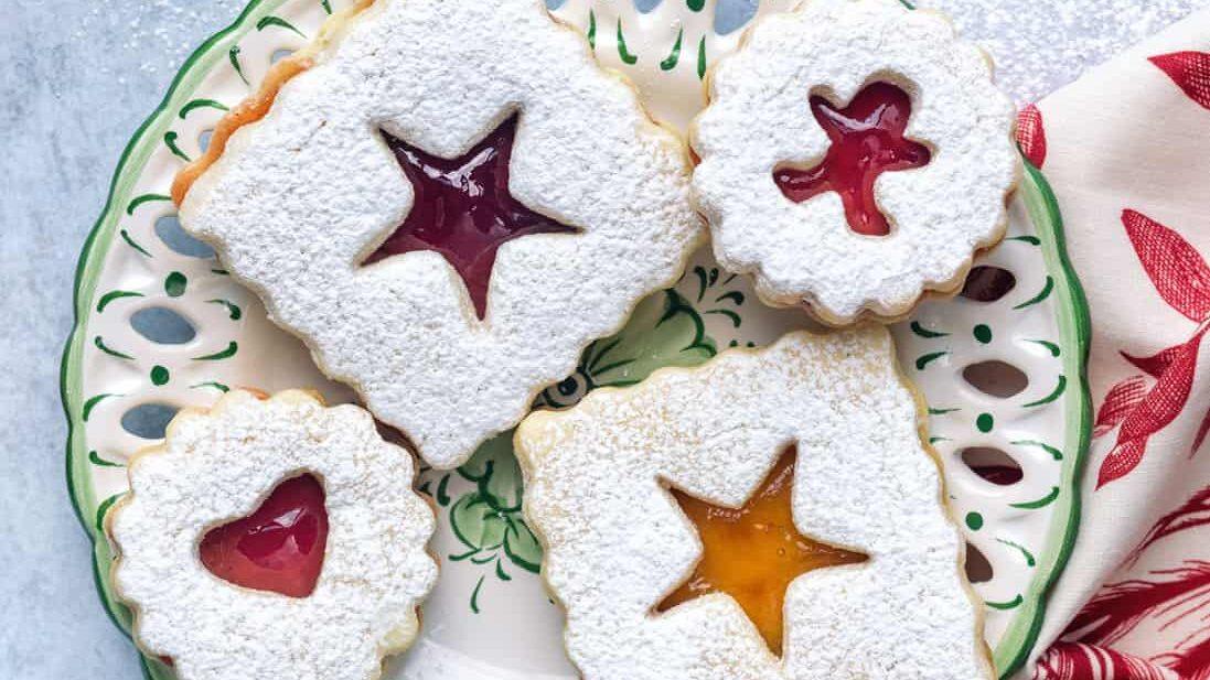 Linzer Cookies (Austrian Sandwich Cookies)