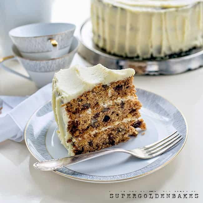 Healthy Carrot Cake – Naturally Sweetened