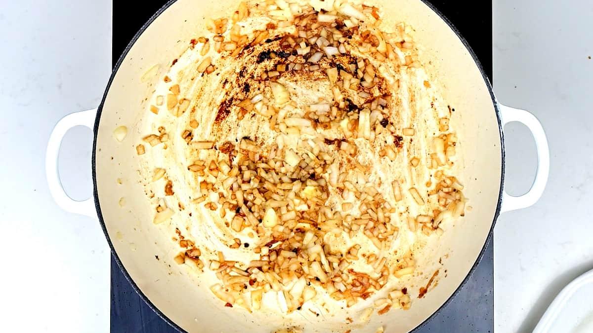 pan frying shallots