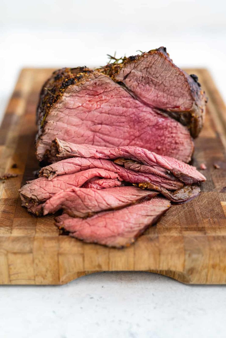 The BEST Topside Beef Roast (Top Round Roast)