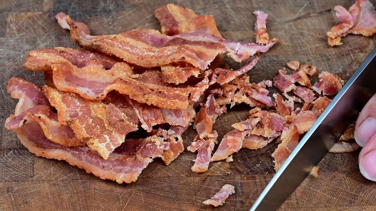 chopping crisp bacon