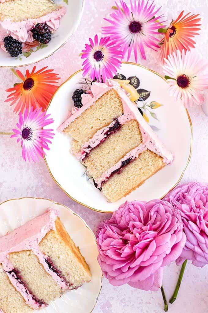 Vanilla layer cake with blackberry buttercream - perfect for birthdays and celebrations | Nusde